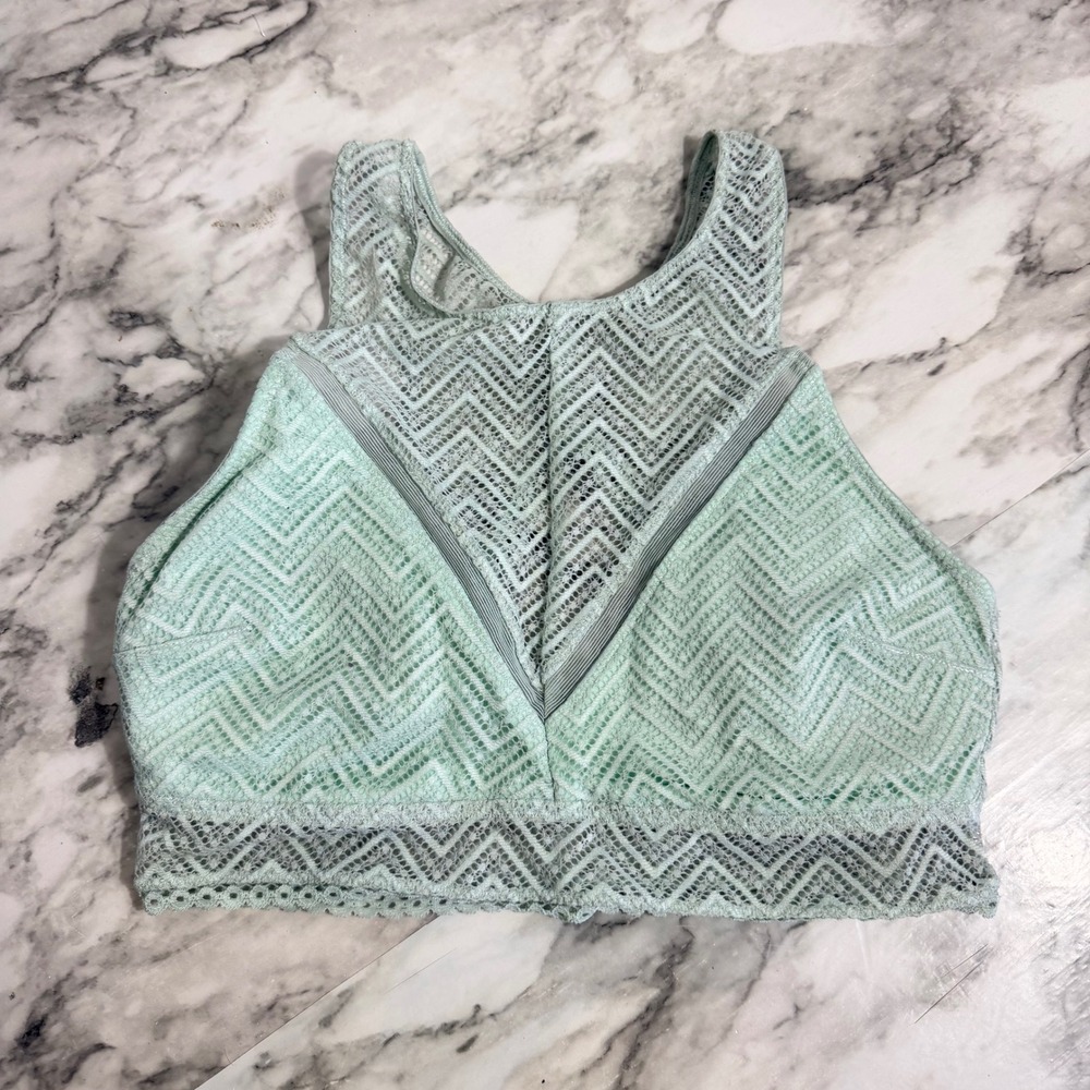 No Boundaries Mint Green Chevron Lace High Neck Bralette Keyhole Back Small